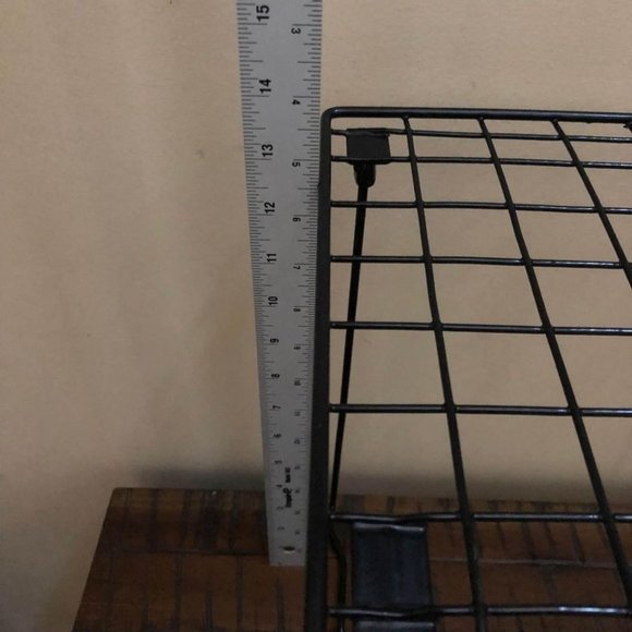 Black Wire‎ Locker Shelf - Picture 2 of 3